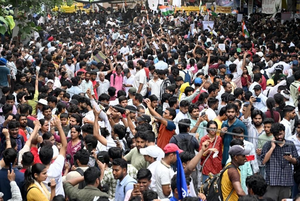 CJP’s Parliament March: Protests Intensify Against Paper Leaks, Unemployment