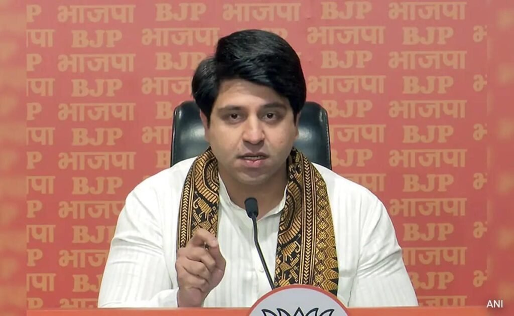 BJP National Spokesperson Shahzad Poonawalla Quits Party Citing Personal Reasons