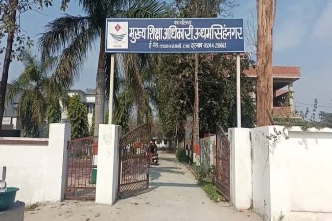 Education Department Initiates Strict Action Against Unregistered Private Schools Under RTE Act..