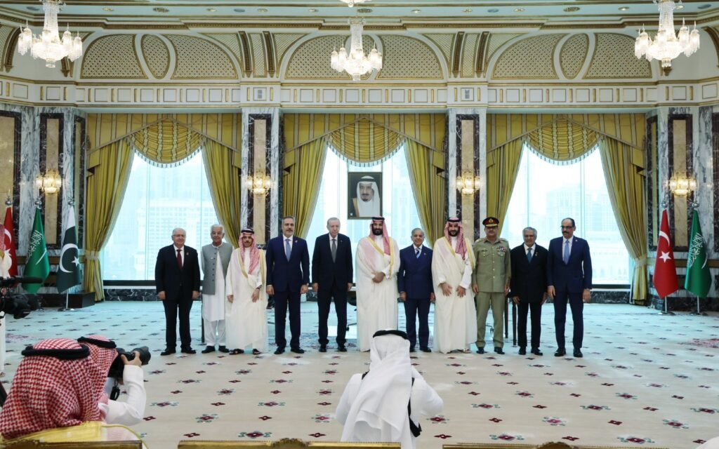 Pakistan, Saudi Arabia & Turkey Forge Historic Mutual Defense Alliance in Mecca..